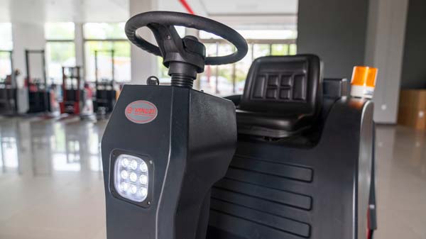 揚子洗地機需要多少錢？